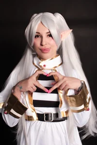 folinskayyyaのcosplay Freerenの 3枚の写真
