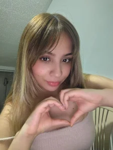 Tina_tastty22 hi kitten🐱 i am online !! and there are lots of new photos on the profile 😻😻😻 hit ❤️ if u like Hình 3