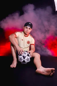 lianfox_ FOOTBALL FAN Pic 7