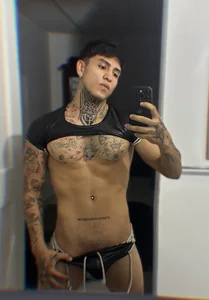 _Tomy08calderon for passive guys (bottom) টি ছব  ি