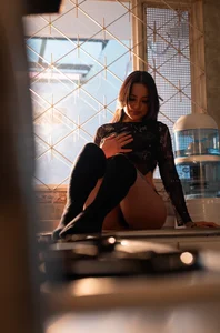 Camila_Nyx the subtlety of my face and body Pic 5