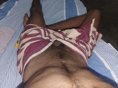 Public de Pradeep20207  3 Imagens