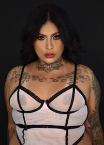 curvyliciousss New Vontent Pic 8