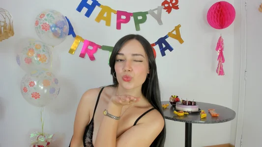 Kate_Amaretto_ my birthday Pic 4