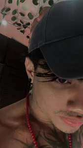 Young_laroi My Face 😾❤️ รูป 