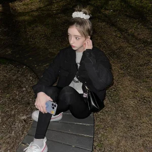 EllianaMiller Public Pic