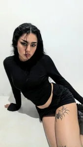 pinkydoll27x's Your latest obsession😏🖤 Sex Photo 1
