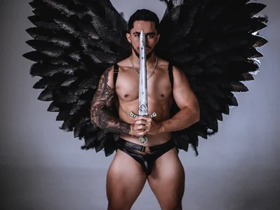 Brad_Summer 🎃​Halloween🎃​ Pic 3