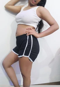 Young-cuple Public зображення 2