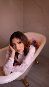 angelsky11 Public  5টি ছবি