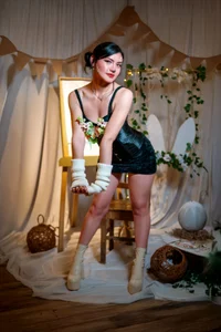 Brandy_collinss May this Easter surprise us… under the sheets Pic 6