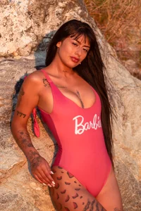 ZairaSofia1 Barbie at beach 💕 Pic 5