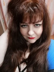 Public de Victoria_BBW  2 photos