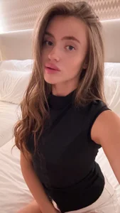 ChloeSpark's XXX Nude Photo 6