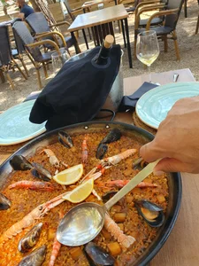 Omar_Grey Public Hình 3