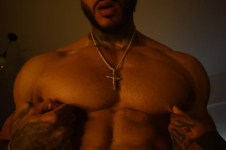 Nipples and arms😏 de iamjackc_ Foto 2