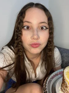 brithday march 5 od Thalia_anderson  8 snímek