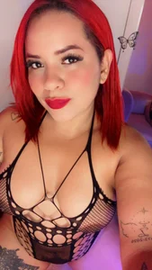 EmmaHot I'm the addiction you still didn't know you needed 😈 slika