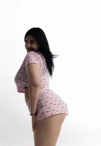 Zdjęcia SandraEleson How do you like my outfit?🥰: 