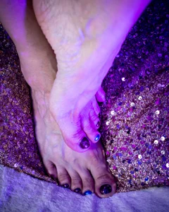 ada_mclaineのMy feetの 3枚の写真