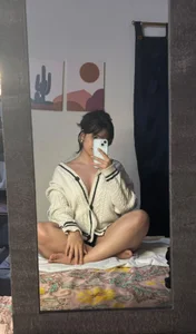 yurii_petite Public Pic 4