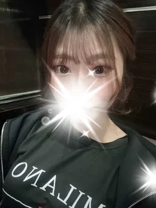 Luna_glossのPublicの 2枚の写真