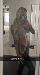 blondiluvsanal Spring 2026 зображення