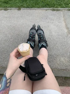 Public 1 de Hot_Thumbelina Foto 5