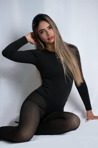 SarahOrtiz_ Seduction and perfect elegance 🔥 Pic 3