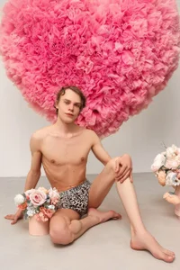 Brad_Myles " I want to make you feel love in that day and so that your day goes better! Foto 4