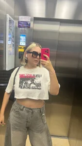 _KateBurlesk_ Public Billede 3