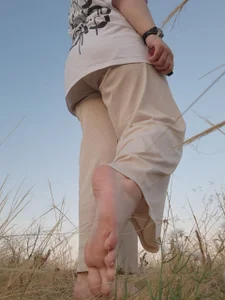 footfetish_baby aesthetics of the field Pic 8