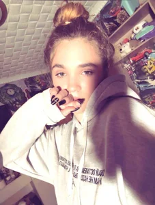 DiedraGlackin Public Pic 3