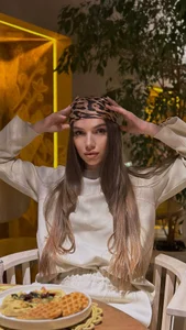 ArtieThoman meow  5টি ছবি