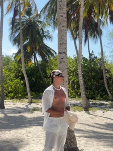 Public od Leo_Savage_  6 snímek