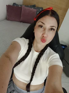 Coralay_Willow m Bilde