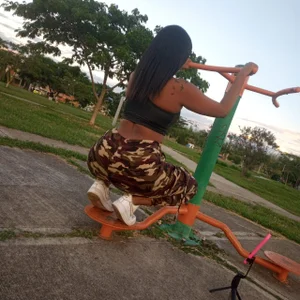 Berry_Bans Military girl 😘 Bilde