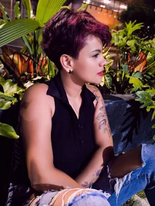 MarianaSanz Something casual out of home Gambar 6