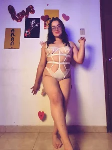 Lilith_cute_Seduction in White图片 5