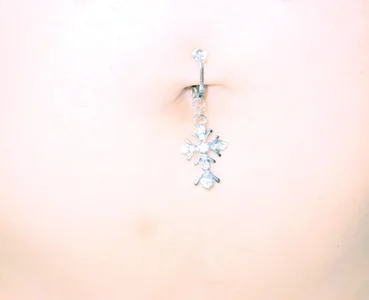 Piercing de Pharaoh_Stud  Imagens