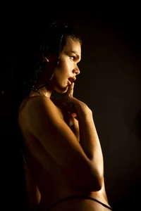 GiaFaaris Save silence when you have nothing to say  4. fénykép