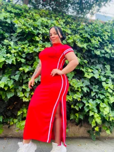 Outdoor de EmilyQueen3x  3 Imagens