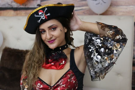 NicolePlay Halloween Pic 4