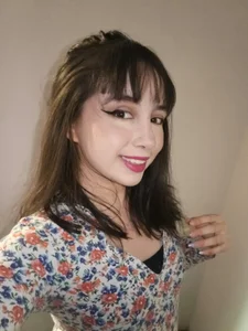 Julieta_Shelby Give me lots of love 💘🥺 Pic 3