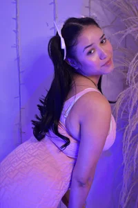 emily_nova_ 🌸🎀🌸 Pic 4