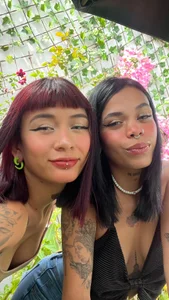 MelanyAndNataly Public Pic 4