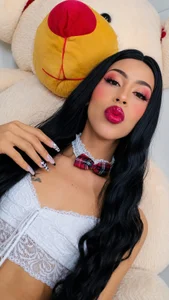 Ariagna_villalobos kiss for you Pic 4