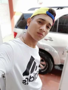 Benjamin_BusterHey There, im Benjamin!! Bild