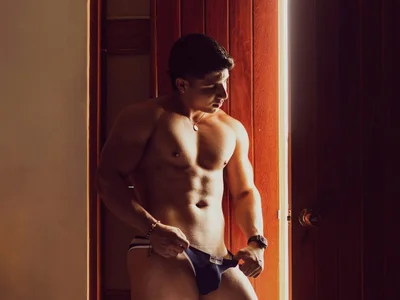 Johan_Williams_07 Public صورة واحدة|Johan_Williams_07 Public صورتان|Johan_Williams_07 Public  4 صور|Johan_Williams_07 Public  4 صورة