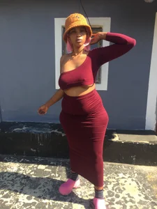 CurvyFaith0 Public 사진 3